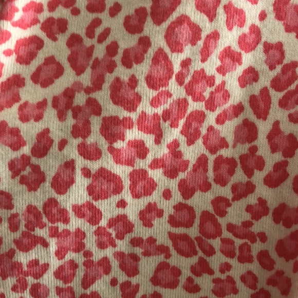 Brandy Melville Hot Pink Cheetah Top - Picture 2 of 2